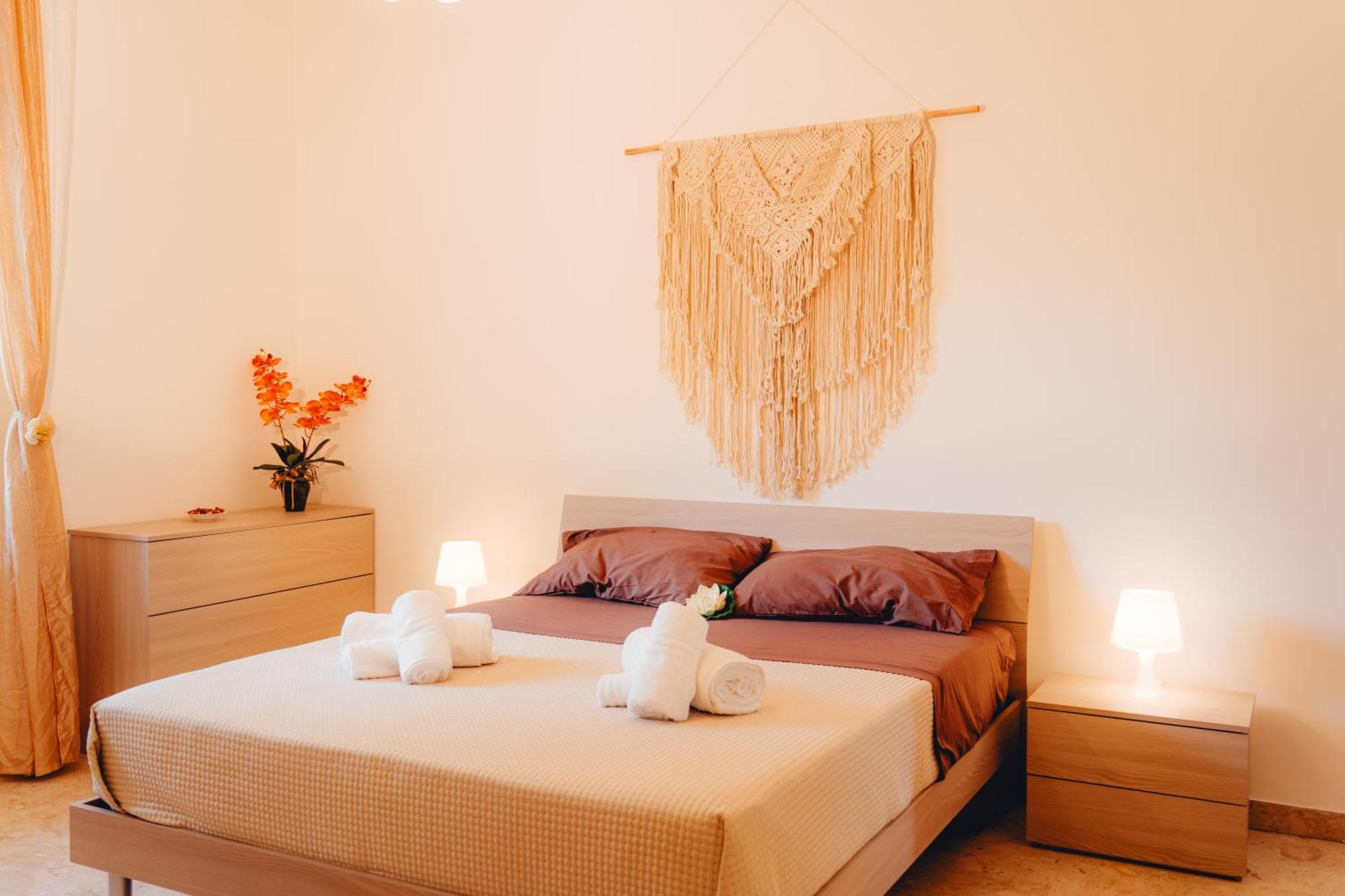 Loli Trulli - Guest House Castellana Grotte Bagian luar foto